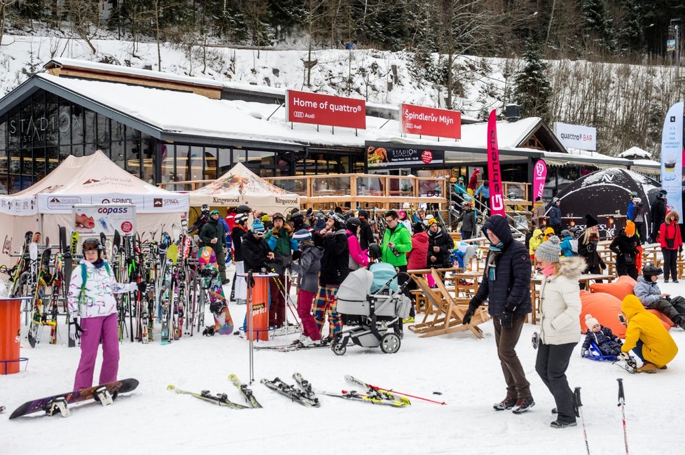 Zahájení lyžařské sezony ve Špindlerově mlýně