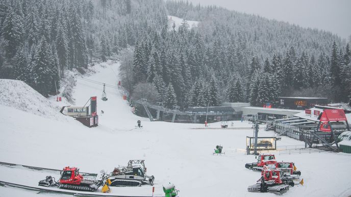 Skiareál Špindlerův Mlýn se  připravuje na zimní sezonu.