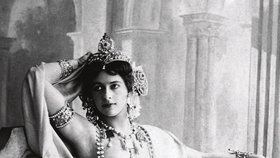 Mata Hari je nejslavnější špionkou všech dob.
