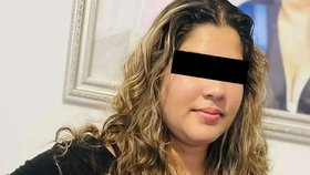 Paťku (†24) a její dcerku Aishu (†4) srazilo při přecházení silnice auto.