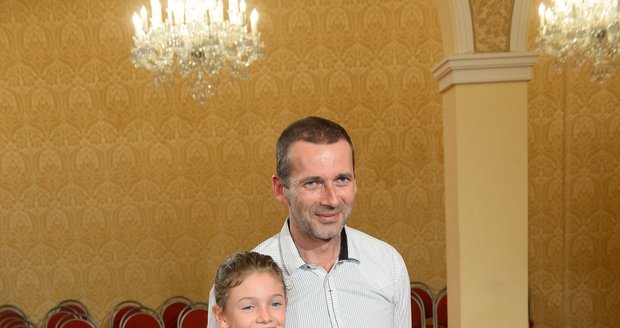 Na přehlídku vzal Petr Havlíček svou 10letou dceru.