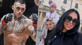 Bývalá přítelkyně Borárose: Nastínila důvod rozchodu Bývalá přítelkyně Borárose: Nastínila důvod rozchodu