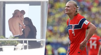 Norský čarostřelec Haaland si užívá na Sicílii: Blbne s utajovaným synem! Norský čarostřelec Haaland si užívá na Sicílii: Blbne s utajovaným synem!