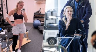 Lyžařka Vonnová vyděsila na letišti fanoušky: Strach o Lindsey! Lyžařka Vonnová vyděsila na letišti fanoušky: Strach o Lindsey!