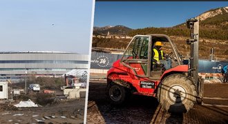 Olympiáda v troskách? Problémy běžkařů navázaly na hokej: Arénu už nestihnou! Olympiáda v troskách? Problémy běžkařů navázaly na hokej: Arénu už nestihnou!