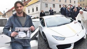 Od papeže má dostat luxusní „Lambo“: To ale ještě vůbec neviděl