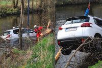 Tragická nehoda na Brněnsku: Muž se ženou sjeli s autem do Svratky, ani jeden nepřežil