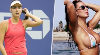 Pyšná tenistka Dodinová o nových ňadrech: Dívejte se! Pyšná tenistka Dodinová o nových ňadrech: Dívejte se!