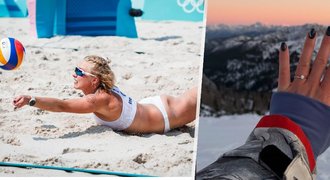 Zásnuby beachvolejbalové krásky Štochlové: Děláš si srandu?! Zásnuby beachvolejbalové krásky Štochlové: Děláš si srandu?!