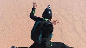 Princezna Latifa je velkou fanynkou skydivingu.