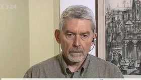 Advokát Zdeněk Altner při komentáři ohledně sporu s ČSSD v České televizi.