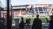 Alkmaar, který může být v závěrečném předkole EL soupeřem fotbalistů Plzně, má do odvolání zavřený stadion. V sobotu se totiž kvůli silnému větru zřítila střecha jedné z tribun.