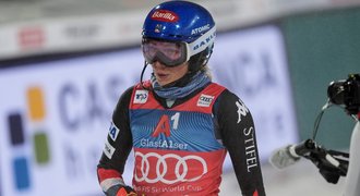 94! Shiffrinová opět posunula rekord, Dubovská ve slalomu nebodovala
