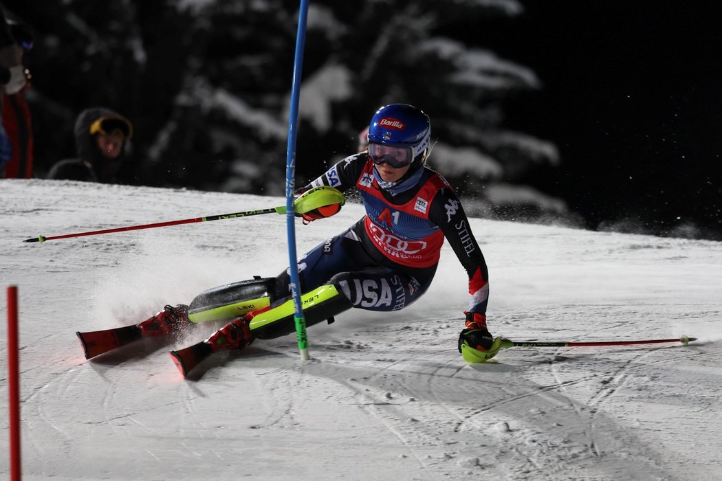Americká lyžařka Mikaela Shiffrinová vybojovala ve slalomu ve Flachau 94. výhru ve Světovém poháru