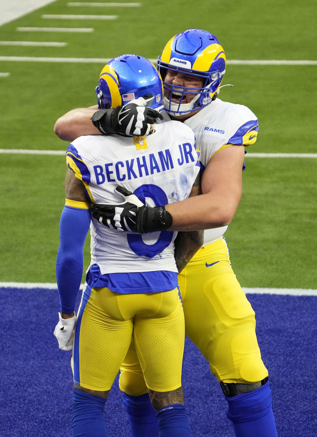 První touchdown Super Bowlu položil Odell Beckham Jr.