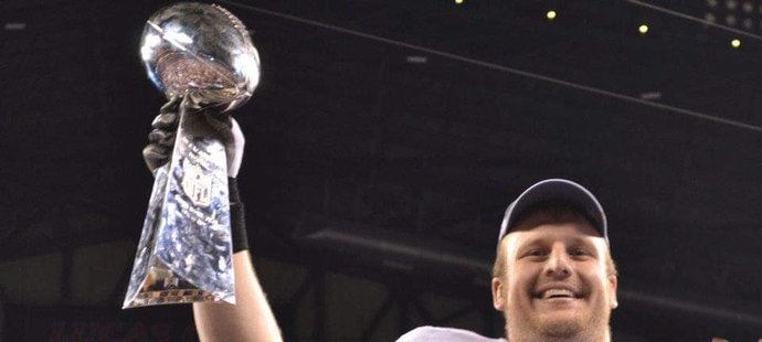 Nejcennější trofej, Super Bowl 2011