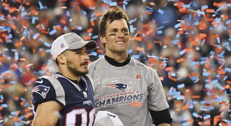 Super Bowl 2018: Patriots otočili semifinále, vyzve je Philadelphia