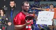 Andrew Luck, který si před časem vzal bývalou českou gymnastku Nicole Pechancovou, šokoval nejen fanoušky svým rozhodnutím ukončit kariéru