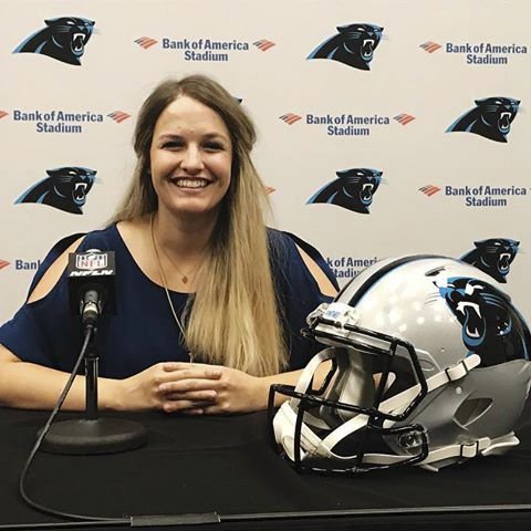 Jourdan Rodrigue je reportérkou v NFL, která se zaměřuje pouze na tým Carolina Panthers