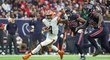 Quarterback Clevelandu Deshaun Watson byl po svém návratu do Houstonu vybučen