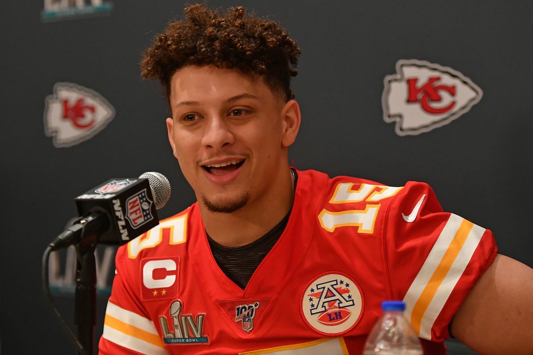 Quarterback Patrick Mahomes táhne Kansas k Super Bowlu