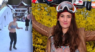 Sexy sázka! Krásná česká skikrosařka Zemanová běhala po Špindlu polonahá