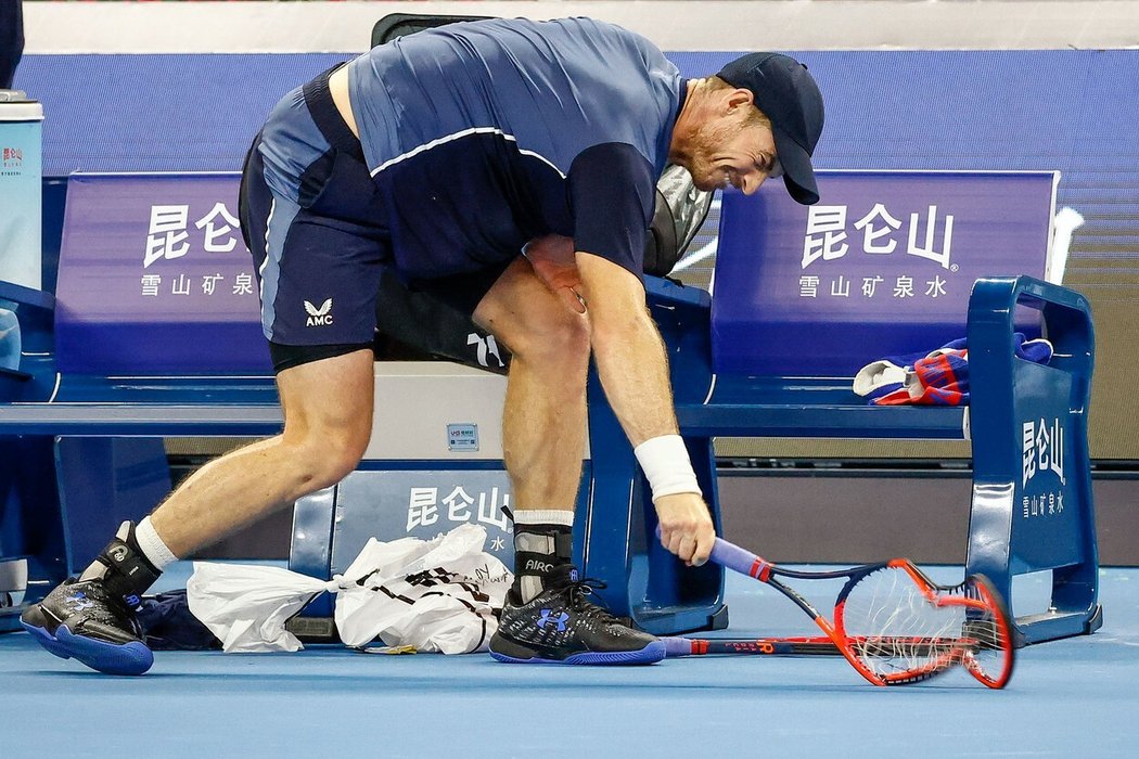 Andy Murray byl jak smyslu zbavený