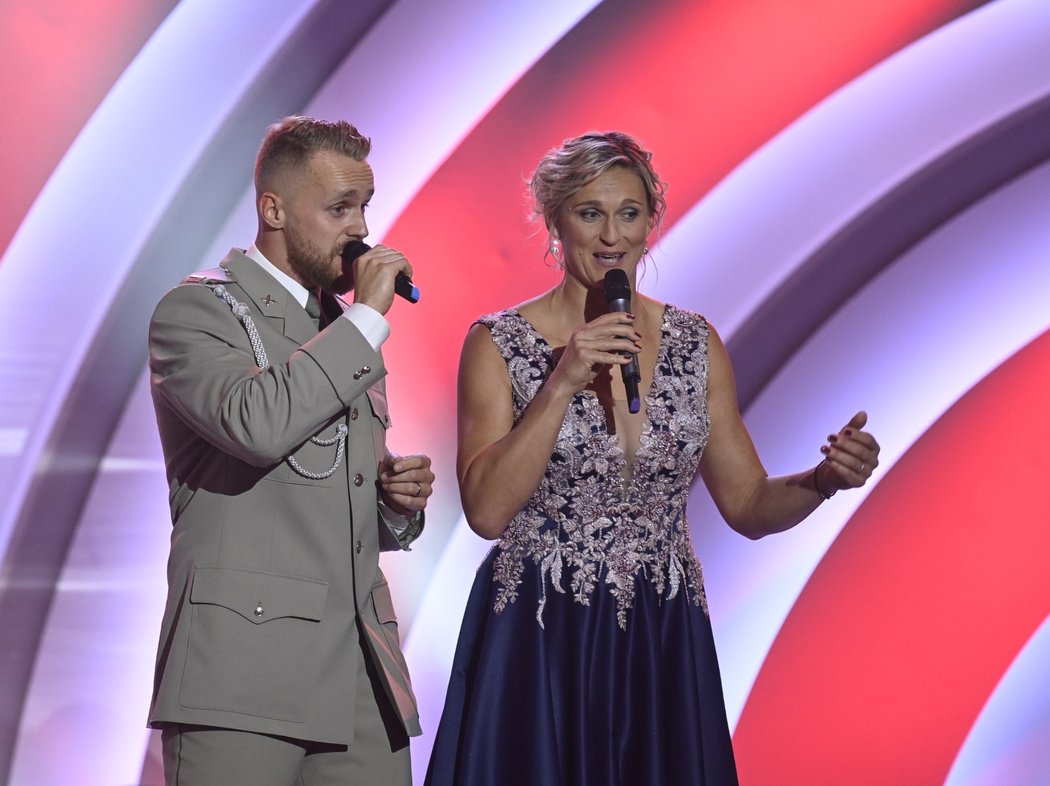 Jakub Vadlejch a jeho žena Lucia se dočkali dcerky Emmy