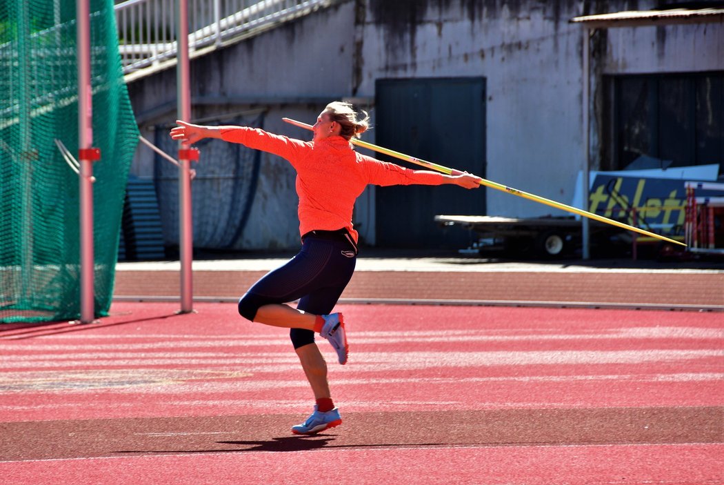 Barbora Špotáková na Julisce trénuje už více než týden