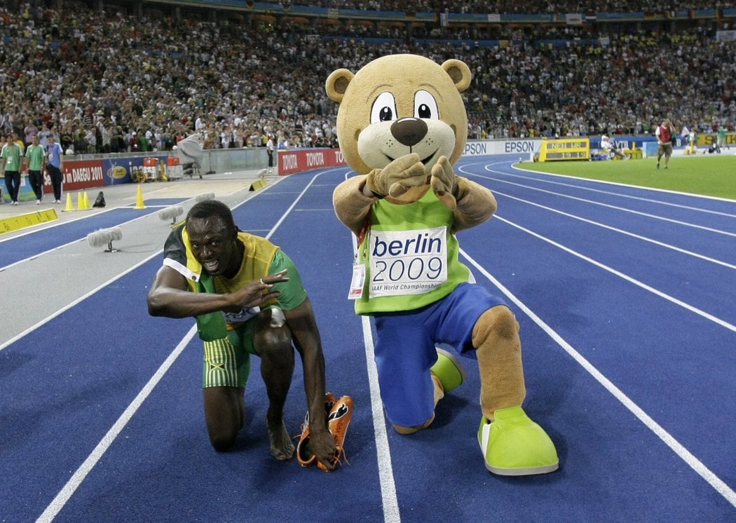 Rekordman Bolt a maskot Berlino