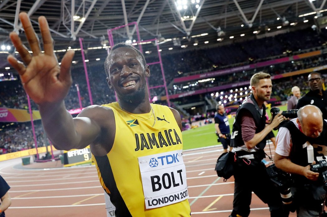 Usain Bolt si ve svém posledním individuálním závodě doběhl pro třetí místo