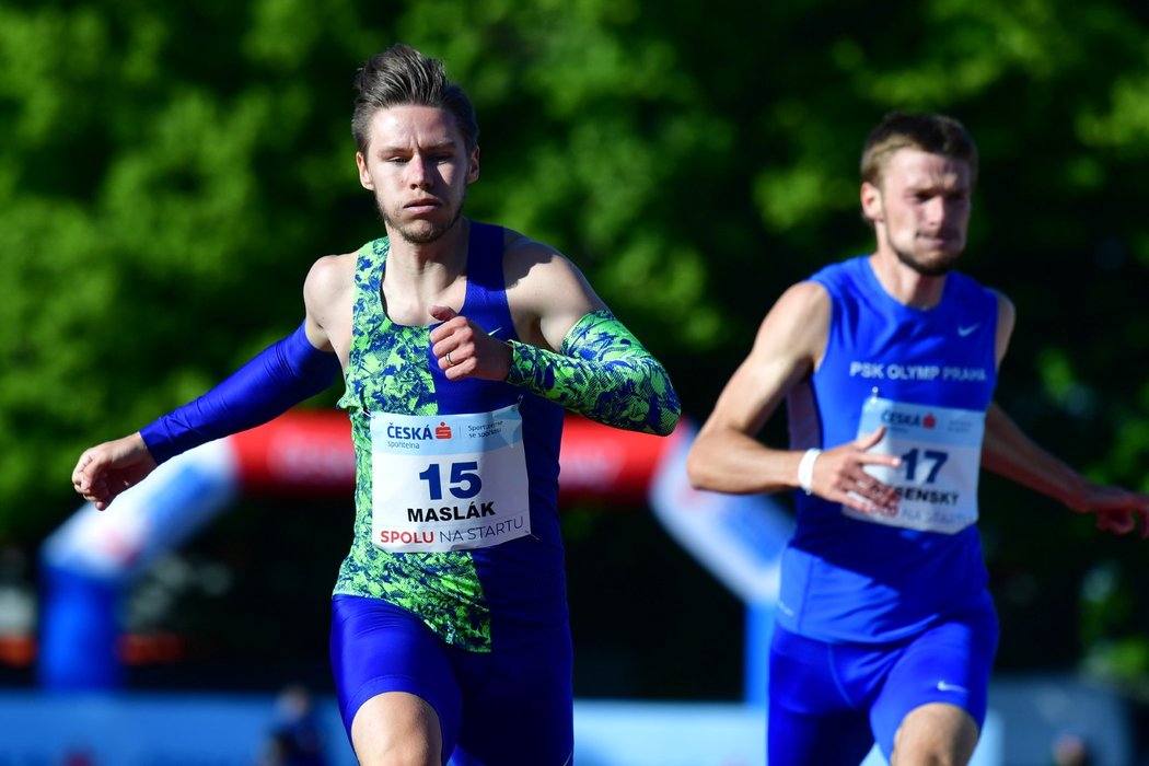 Pavel Maslák doběhl v závodě na 300 metrů až na třetím místě