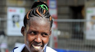 Pražská hrdinka Lydia Cheromeiová v Keni bojuje o olympiádu
