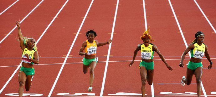 Jamajčanky drtivě ovládly finále ženské stovky
