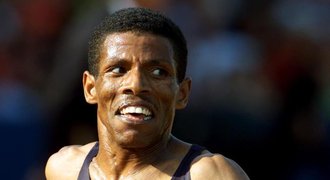 Legendární Gebrselassie je možná o šest let starší!