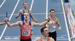 Patrik Šorm se v cíli raduje z druhého místa české štafety na 4x400 metrů na HME v Toruni. Češi nestačili jen na favorizované Nizozemce...