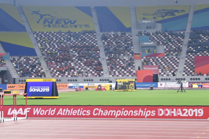 Usain kdo? Smutná atletika v Kataru: Televize je víc než plný stadion Usain kdo? Smutná atletika v Kataru: Televize je víc než plný stadion