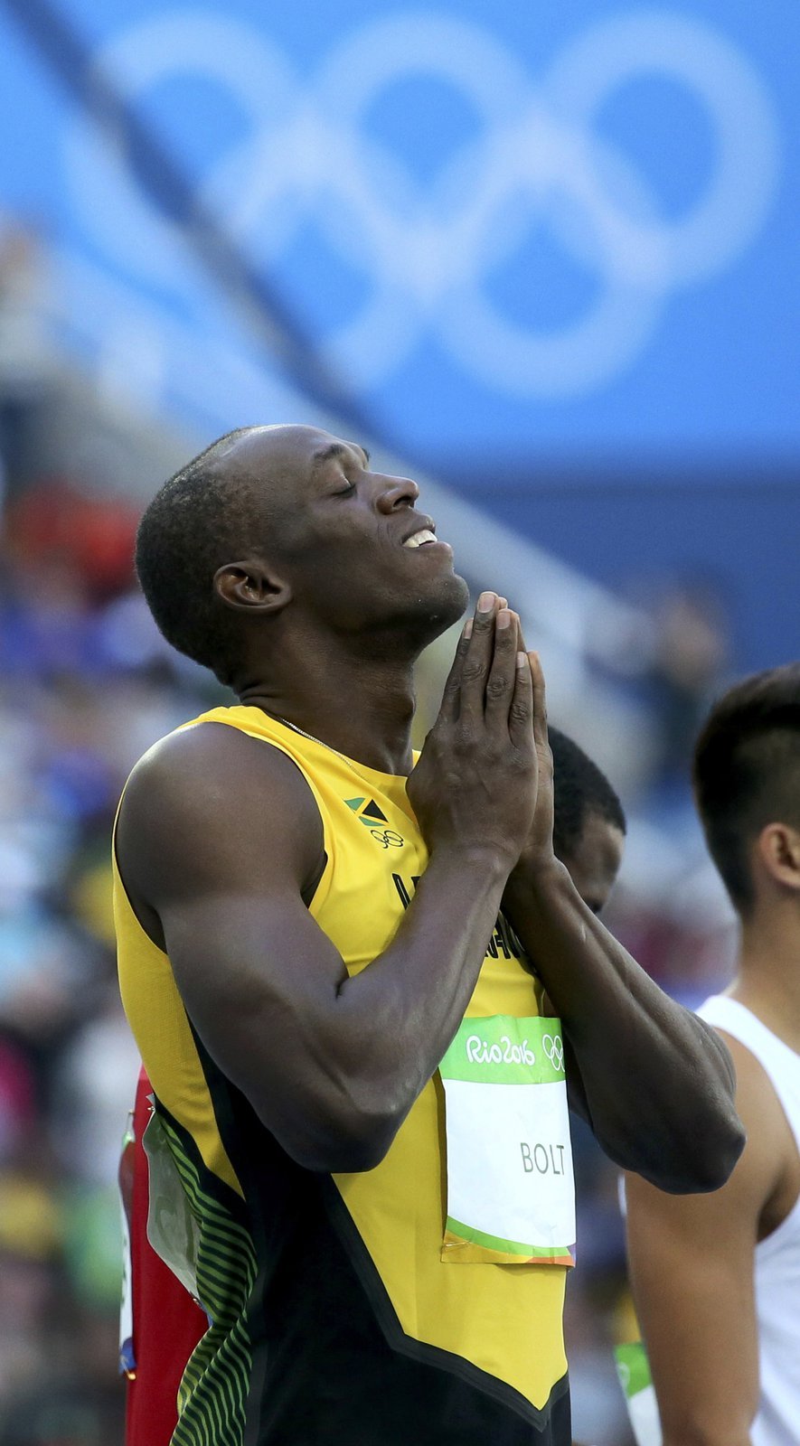 Jamajčan Usain Bolt neměl problém a suverénně postoupil do semifinále stovky.