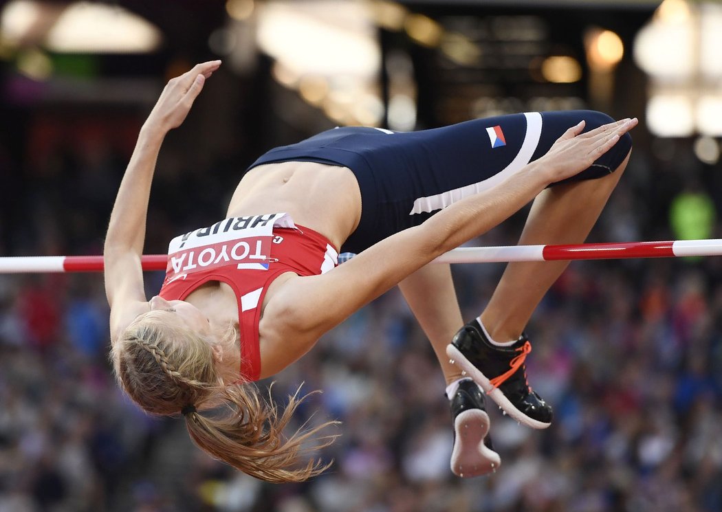 Michaela Hrubá shodila laťku na 195 centimetrech i třetím pokusem