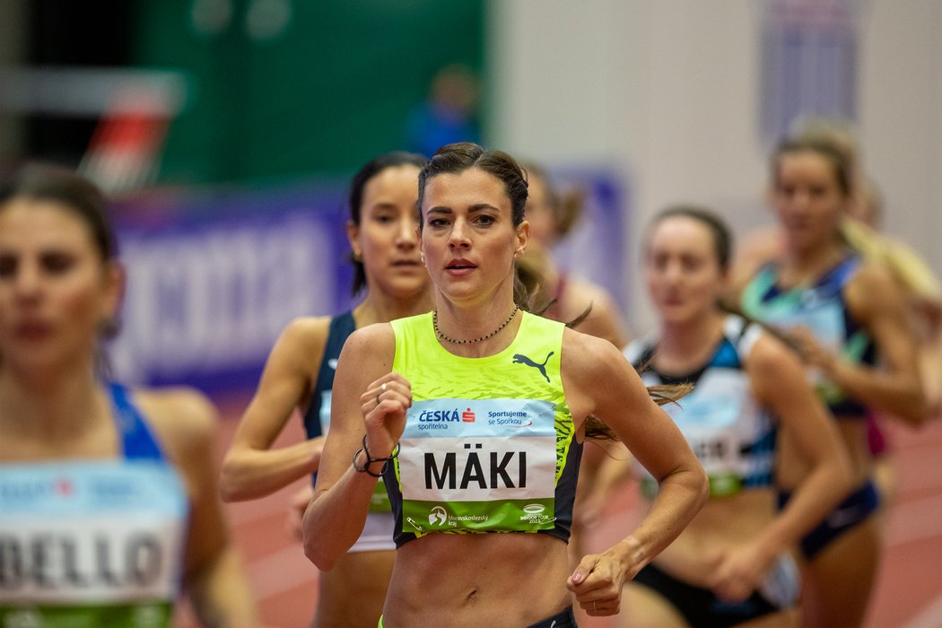 Kristiina Mäki v závodě na 1500 metrů