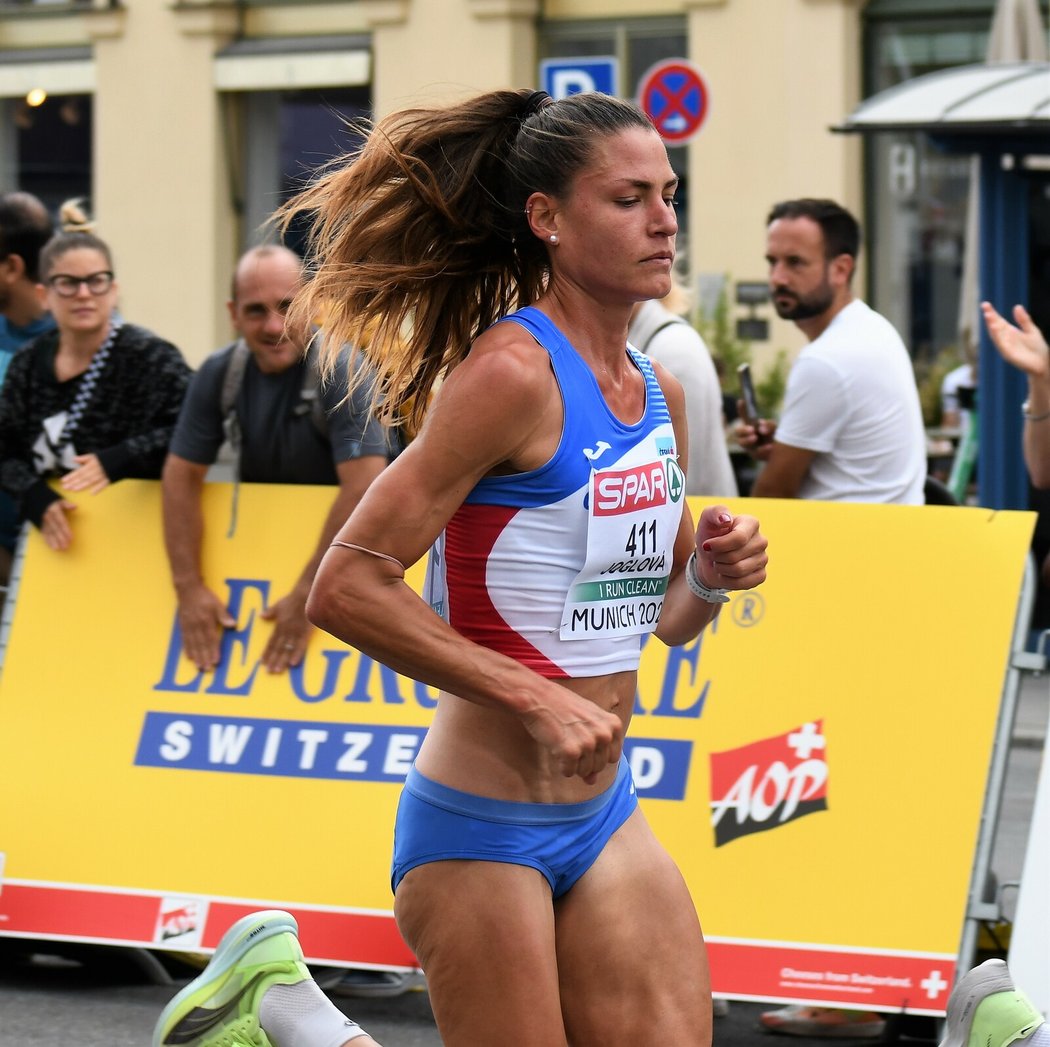 Maratonský závod absolvovala na evropském šampionátu Marcela Joglová