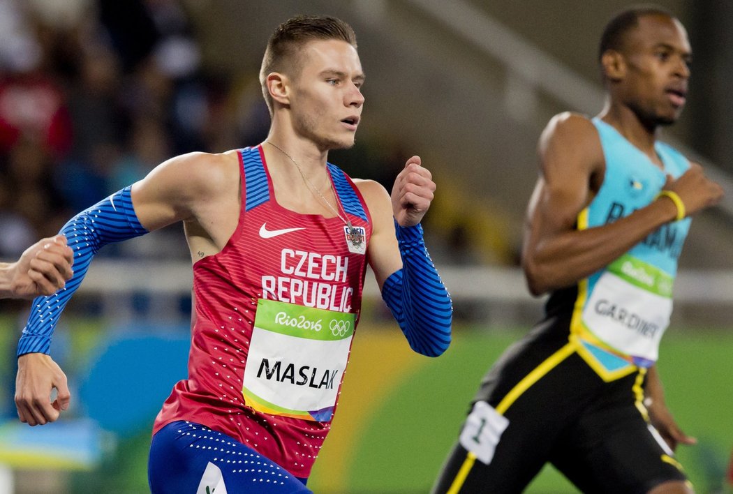 Pavel Maslák postoupil na olympijských hrách v Riu de Janeiro do semifinále běhu na 400 metrů.
