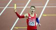 Pavel Maslák dobíhá jako třetí v závěrečné štafetě na 4x400 metrů