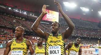 SOUHRN MS: Bolt má z Pekingu třetí zlato, Slováci první v historii
