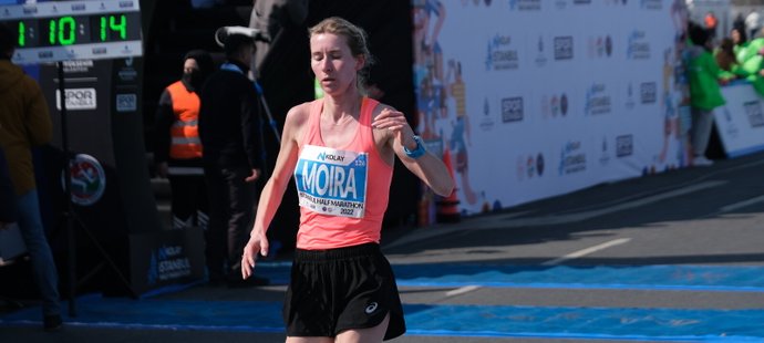 Moira Stewartová zaběhla v Istanbulu český rekord, teď se chystá zaútočit na další republikový titul v běhu na 10 000 metrů.