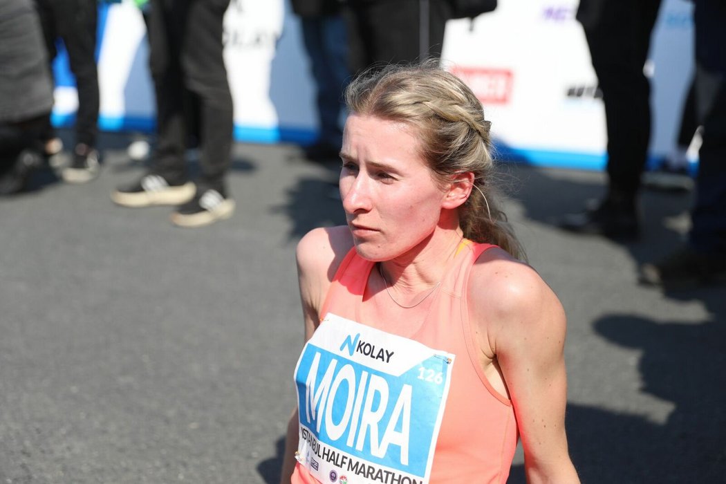 Moira Stewartová zaběhla v Turecku český půlmaratonský rekord