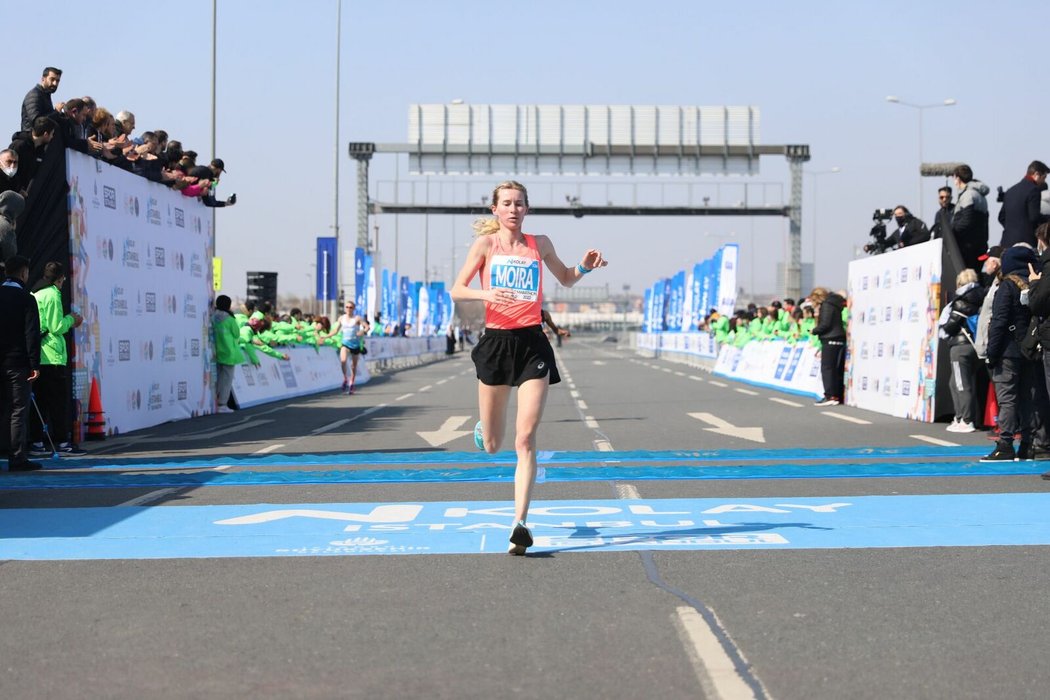 Moira Stewartová zaběhla v Istanbulu český rekord
