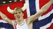 Jednadvacetiletý norský mladík Karsten Warholm vyhrál běh na 400 m překážek v čase 48,35 s a postaral se o největší překvapení mistrovství světa