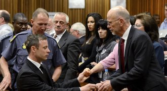 Pistorius jde do VĚZENÍ! Za zabití přítelkyně Reevy dostal 5 let