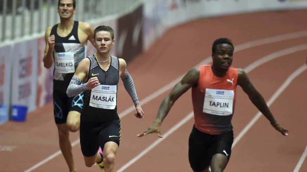 V závodě na 300 metrů závodil také Pavel Maslák, skončil druhý